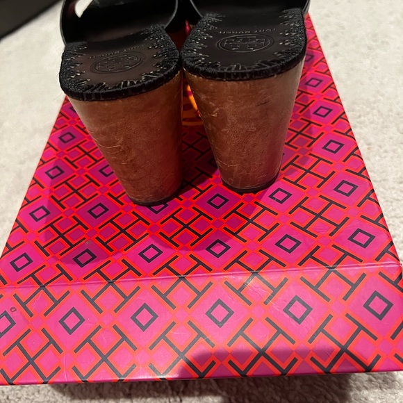 Tory Burch patty 80mm wedge slide size 6 - Picture 3 of 3